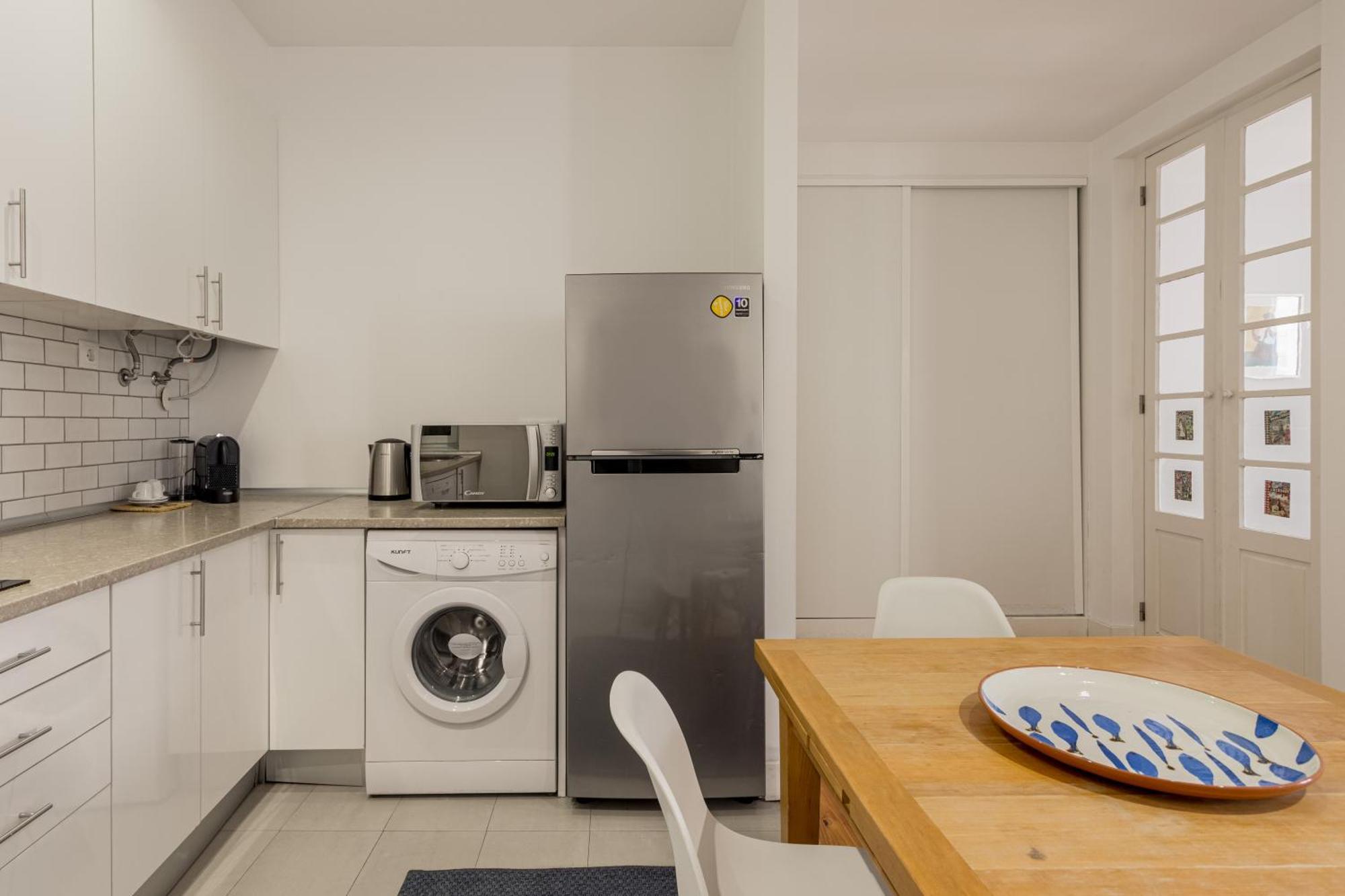 Joivy Inviting Flat Next To Carmo Convent Apartman Lisboa Kültér fotó
